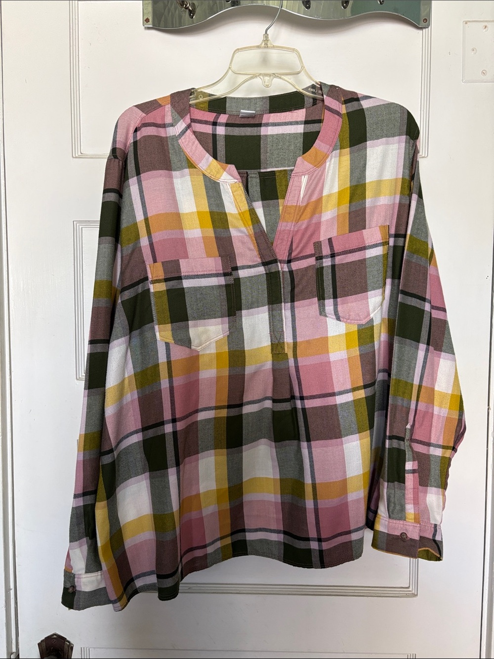 Old Navy Plaid Popover Blouse in Pink, Olive & Mustard Size XXL